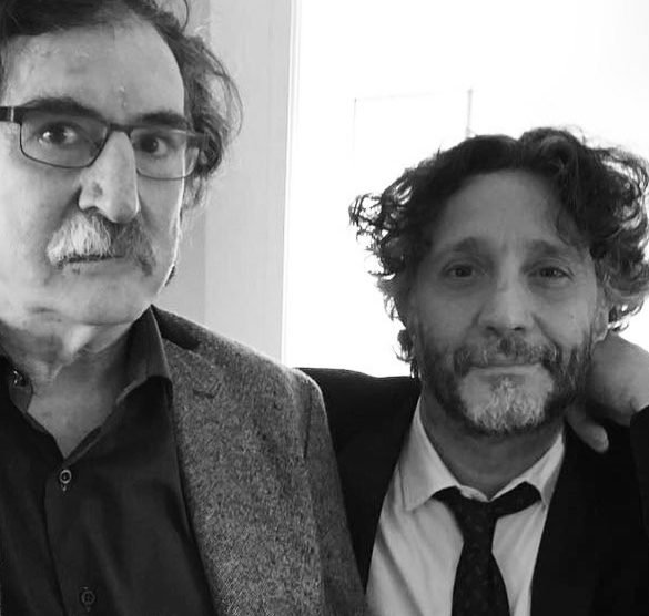 Charly y Fito traman algo