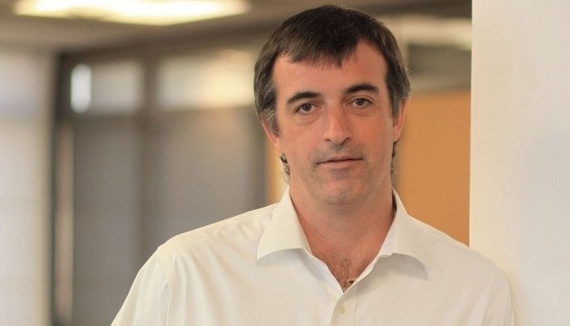 Esteban Bullrich no pega una