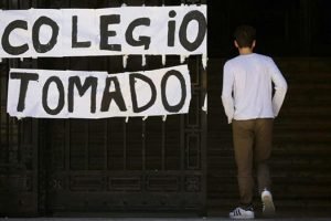 "Las tomas de los colegios no son un delito"