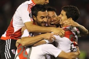 Libertadores: Cúando son los partidos River-Lanús por semis 