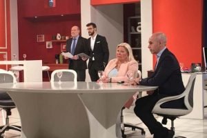 Carrió:“Es como Walt Disney”