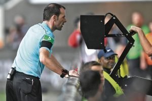 Hoy debuta el videoarbitraje en River-Lanús