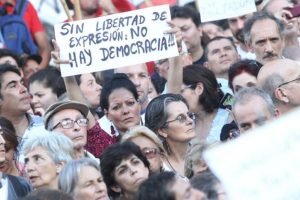 Apagón Informativo: Nadie puede permanecer indiferente