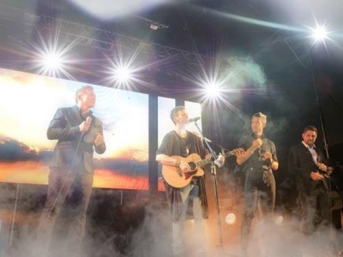 Invitados especiales de Axel