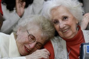 Abuelas de Plaza de Mayo Nobel