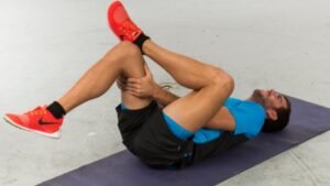 imagen Estiramiento del piriforme echado de espaldas