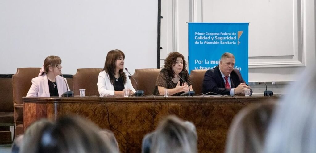 entregaron distinciones imagen entregaron distinciones