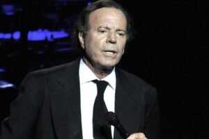 Julio Iglesias 80 años
