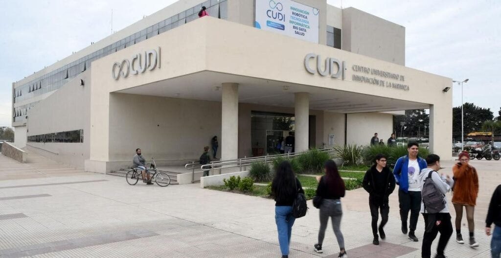 imagen Creación de Universidades
